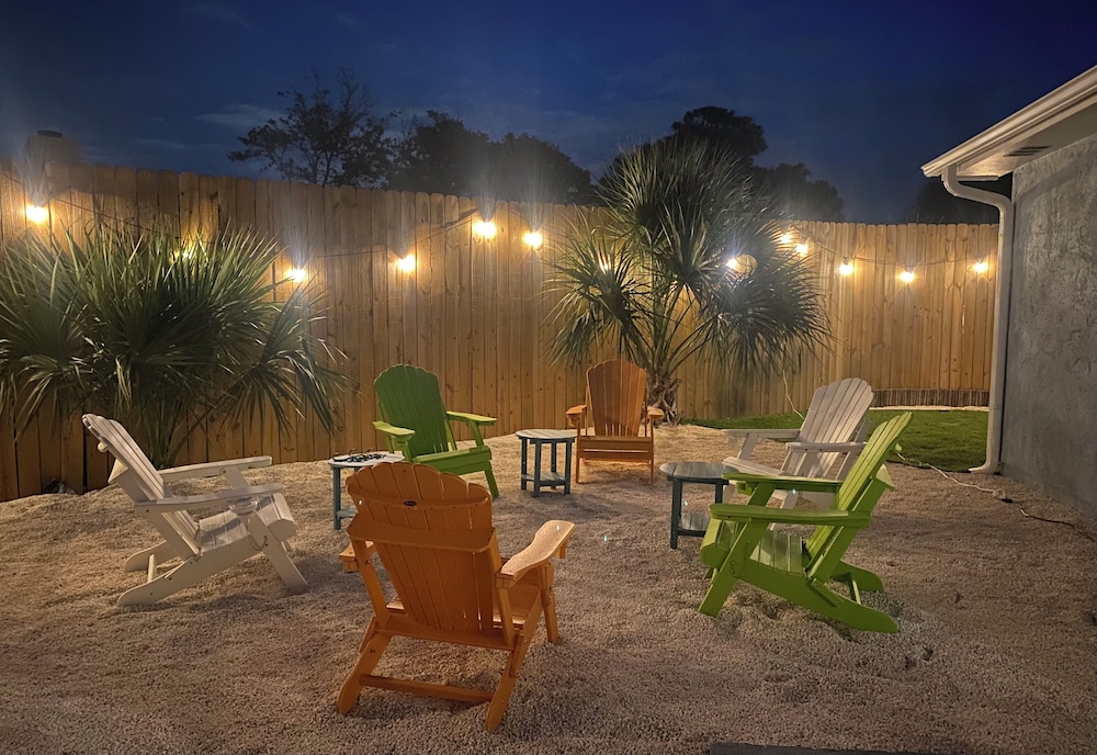 Pet Friendly Beach House with Arcade Games — 4-Star Luxury Hotel in Panama City Beach, United States