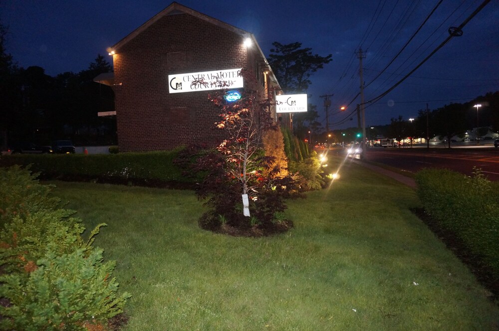 Central Motel Court Yard - photo 120