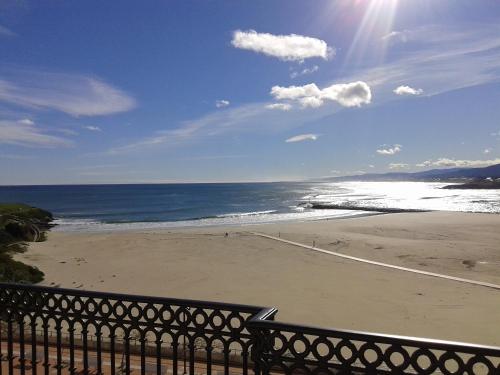 Tres dormitorios con magníficas vistas al mar — 4-Star Luxury Hotel in Foz, Spain