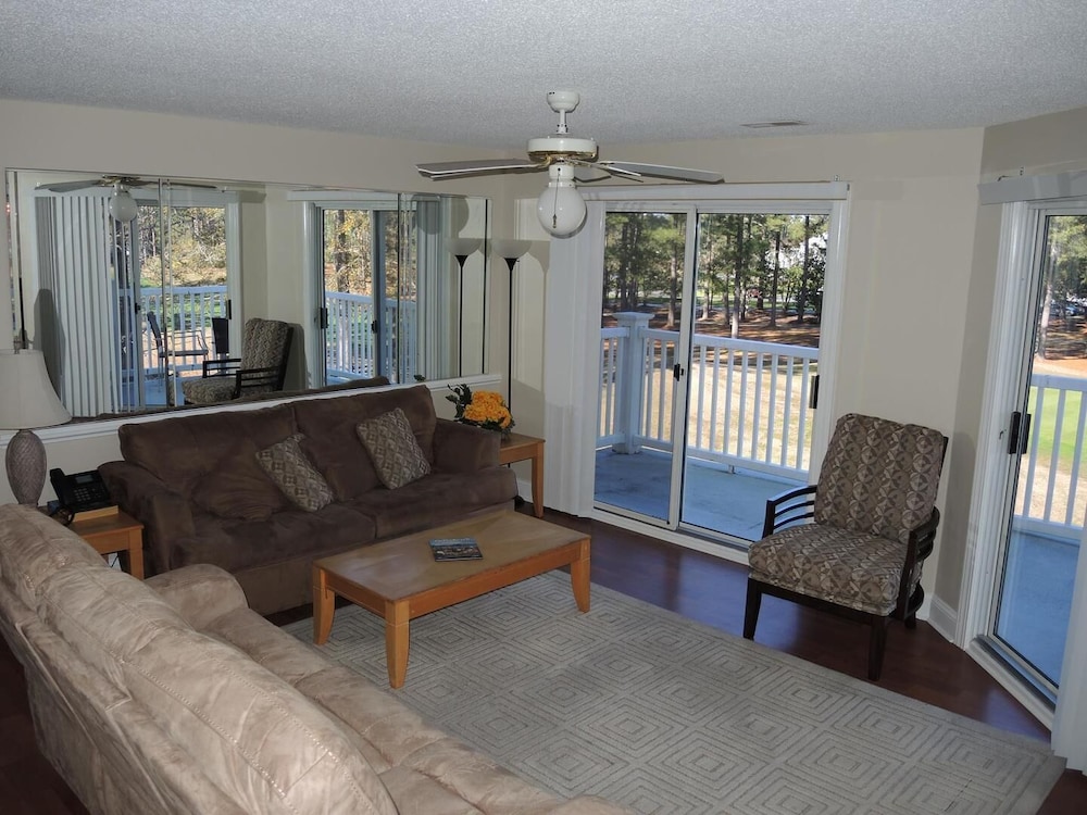 Family Friendly Brunswick Plantation Villa 1609 with Great Resort Amenities by RedAwning - photo 13