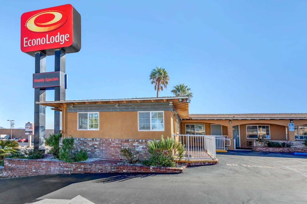 Econo Lodge On Historic Route 66 - photo 25