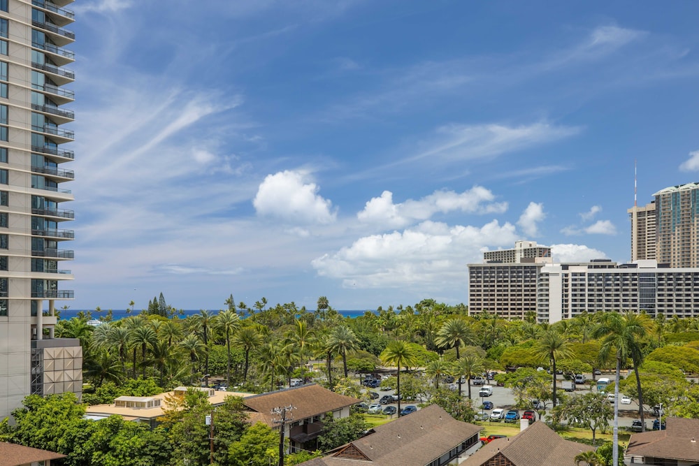 Regency on Beachwalk Waikiki by OUTRIGGER - photo 83