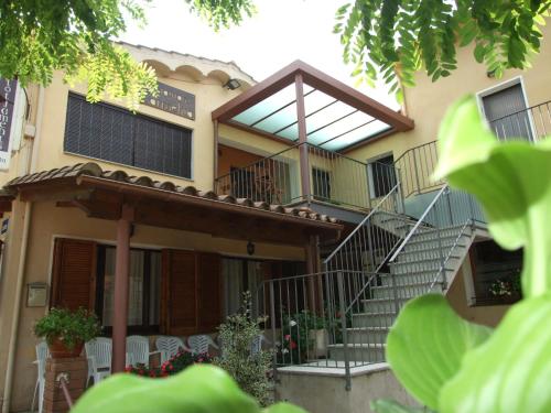 Carmelita — hotel in Sant Esteve D'en Bas
