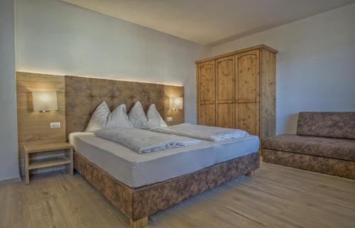B&B Boutique Hotel Burgund in Parcines, Italy