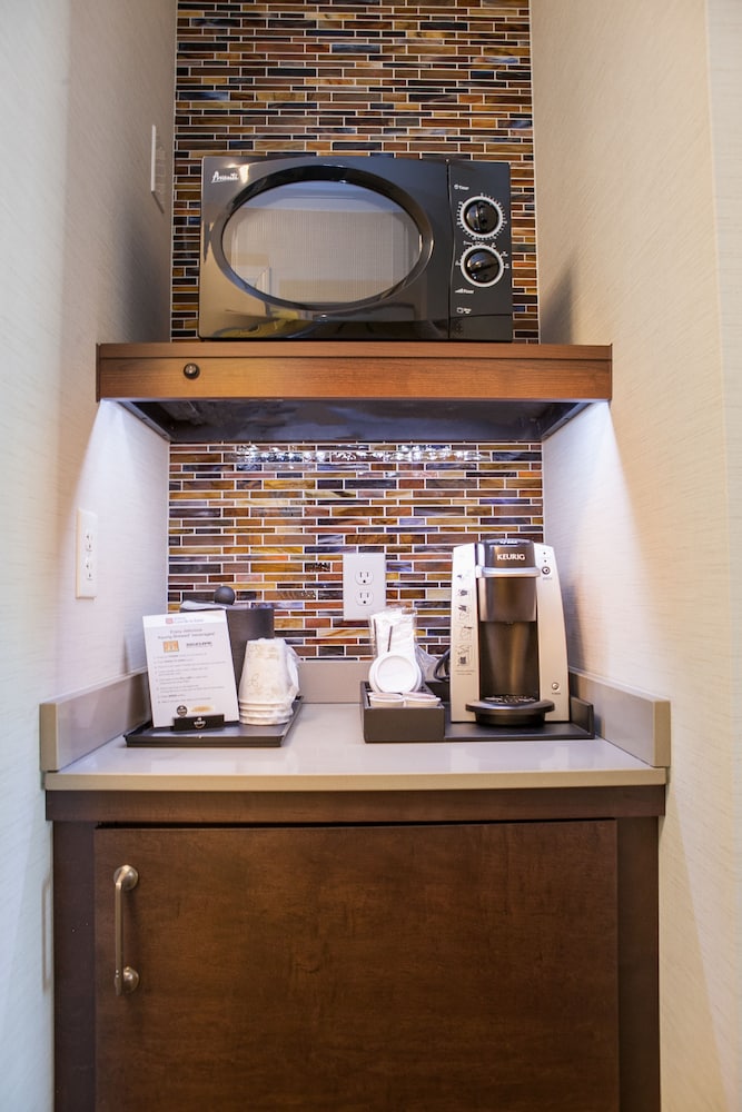 Hilton Garden Inn Boise Eagle - photo 48