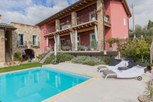 Lazise Lago di Garda Piscina Parcheggio — 4-Star Luxury Hotel in Lazise, Italy