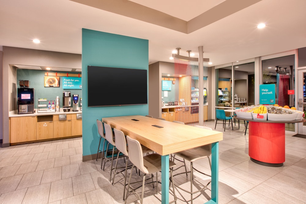 avid hotel Austin Tech Ridge by IHG - photo 36