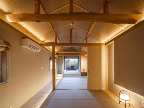 Newopen Kikunoya Hakuga名古屋駅新幹線口より徒歩10分貸切宿 in Nagoya, Japan