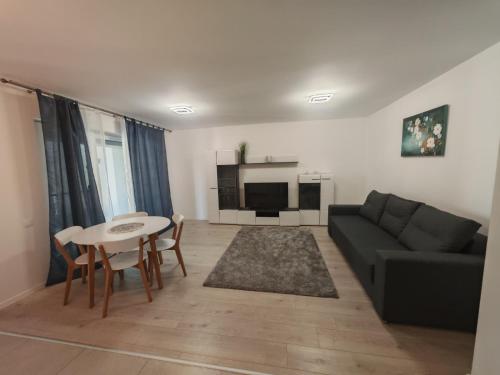 Cozy Urban Luxury Flats Coresi Mall #Brasov — 4-Star Luxury Hotel in Brasov, Romania