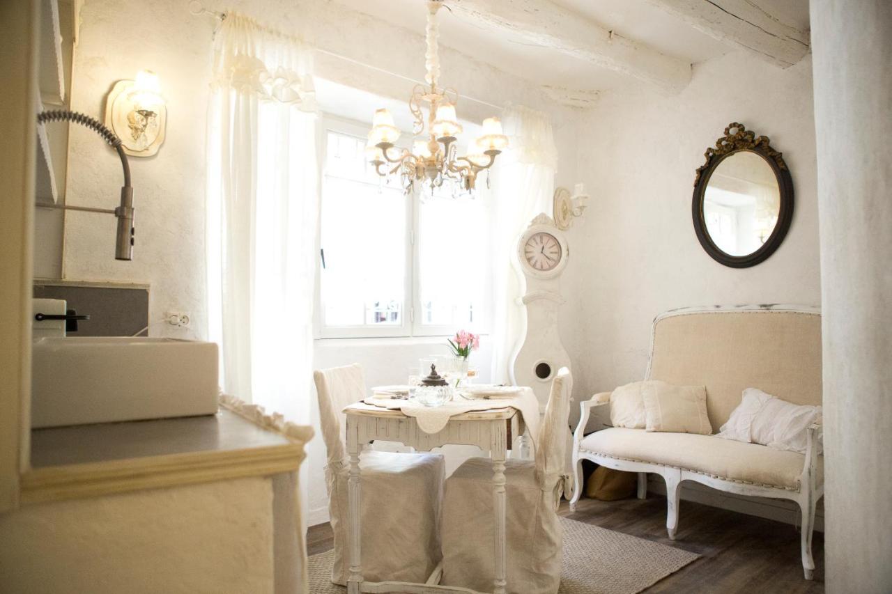 L’Escapade Aixoise Nuit Romantique in Aix-En-Provence, France