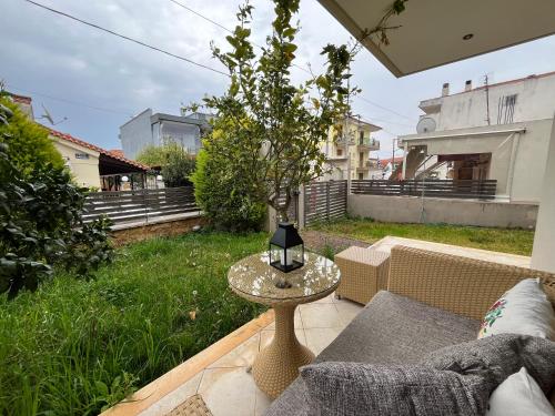 Christina garden maisonette Flogita — hotel in Nea Flogita