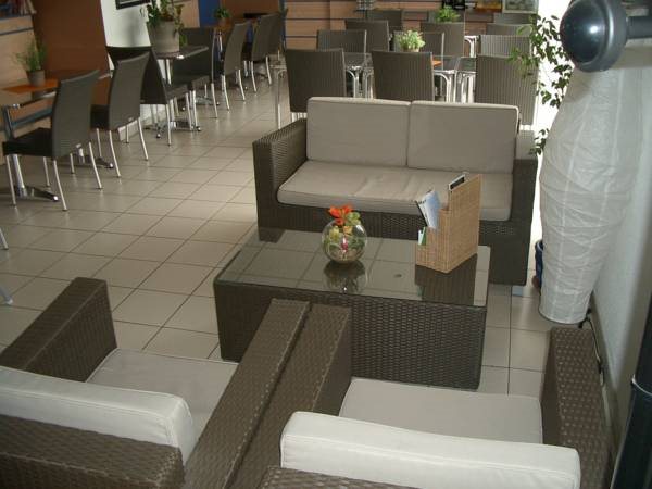 Hotel Akena City Chateaurenard — Chateaurenard
