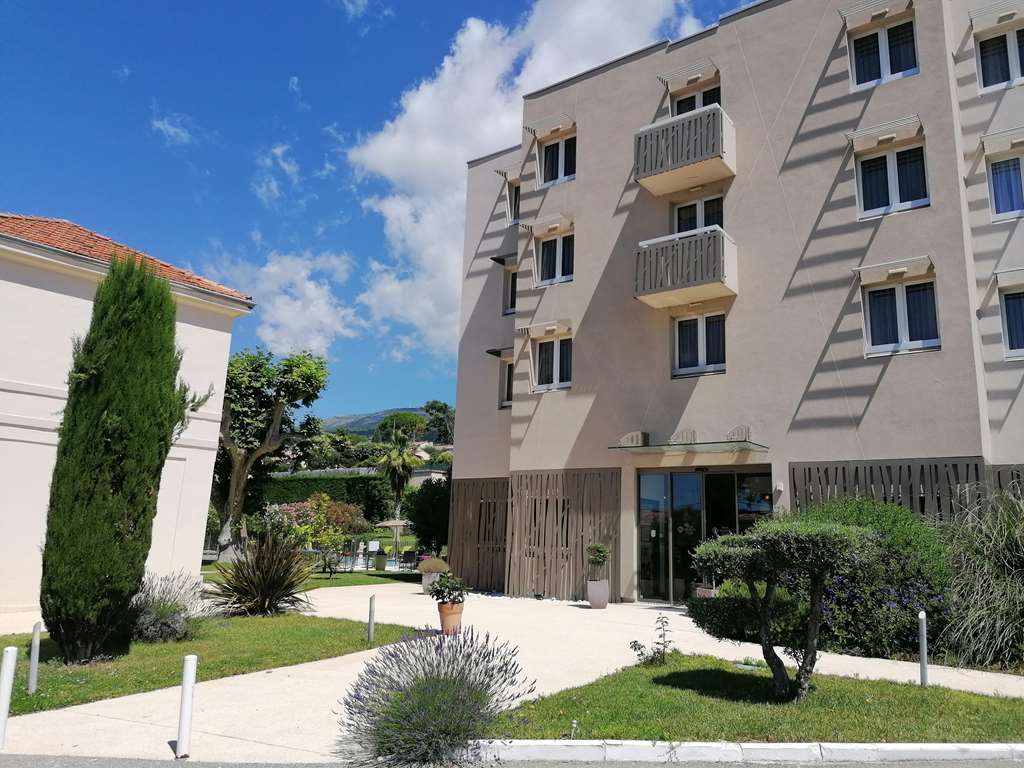 Best Western Plus Hotel Elixir Grasse - carbon neutral hotel in Grasse