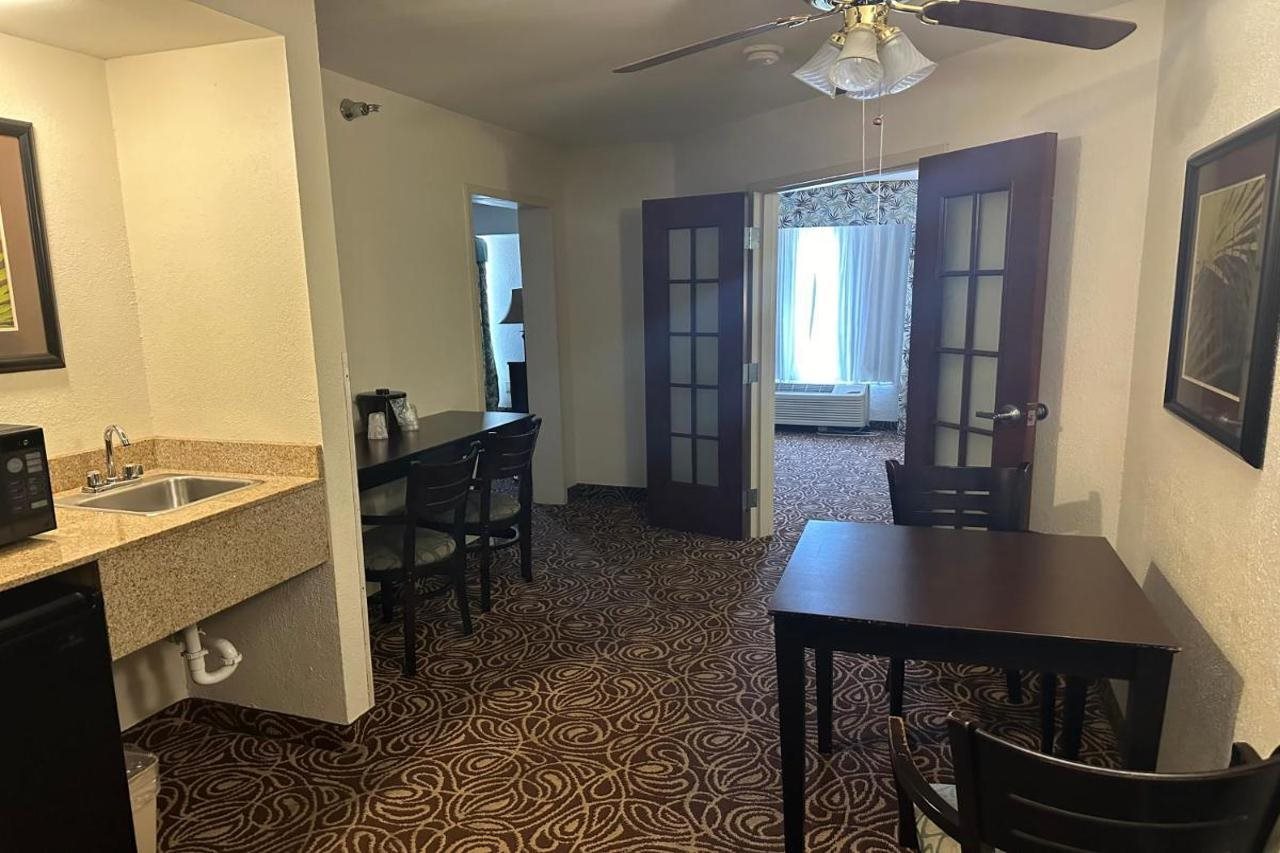 Country Inn & Suites by Radisson Murrells Inlet SC - photo 23