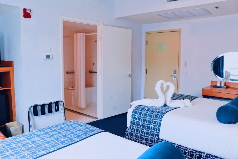 Ocean Spray Hotel - photo 37
