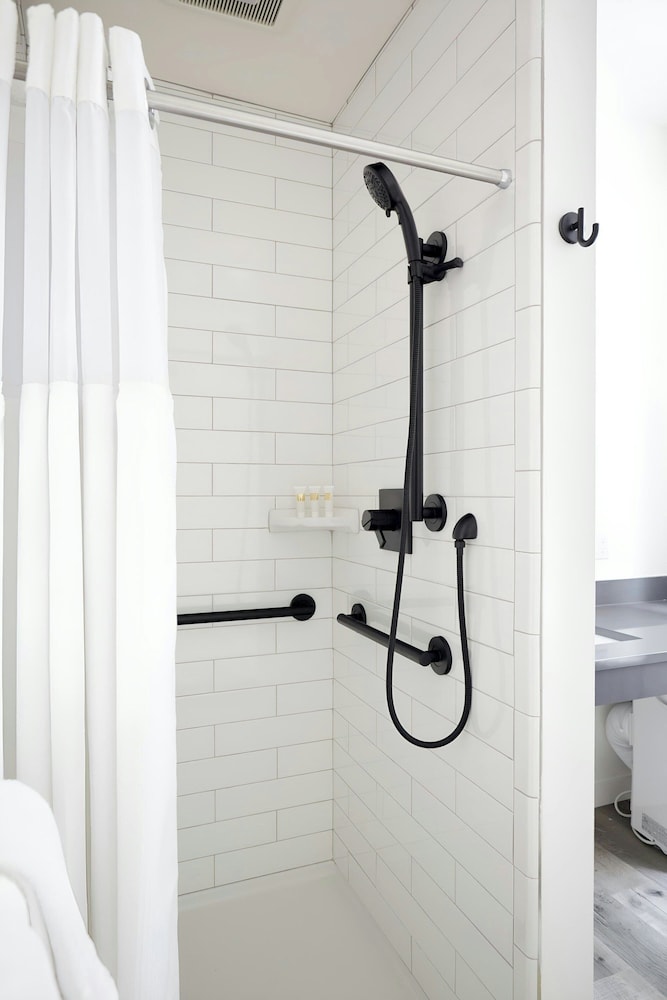 The Boylston Hotel Capitol Hill - photo 35