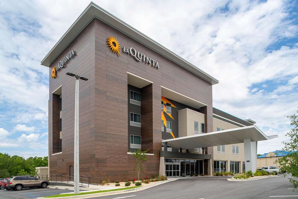 La Quinta Inn & Suites by Wyndham Tifton - photo 2
