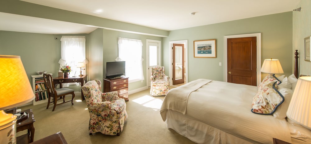 Black Point Inn - photo 9