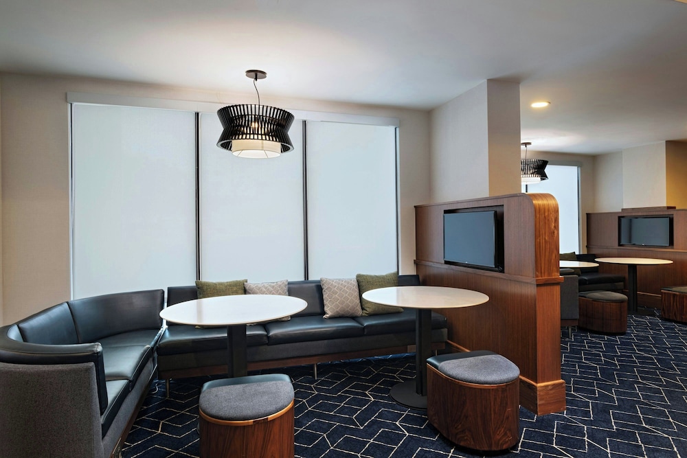 Courtyard by Marriott Austin The Domain Area - photo 20