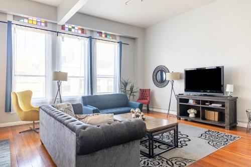 Greely Gaslamp Loft W Parking & 4 Beds #301 - photo 13
