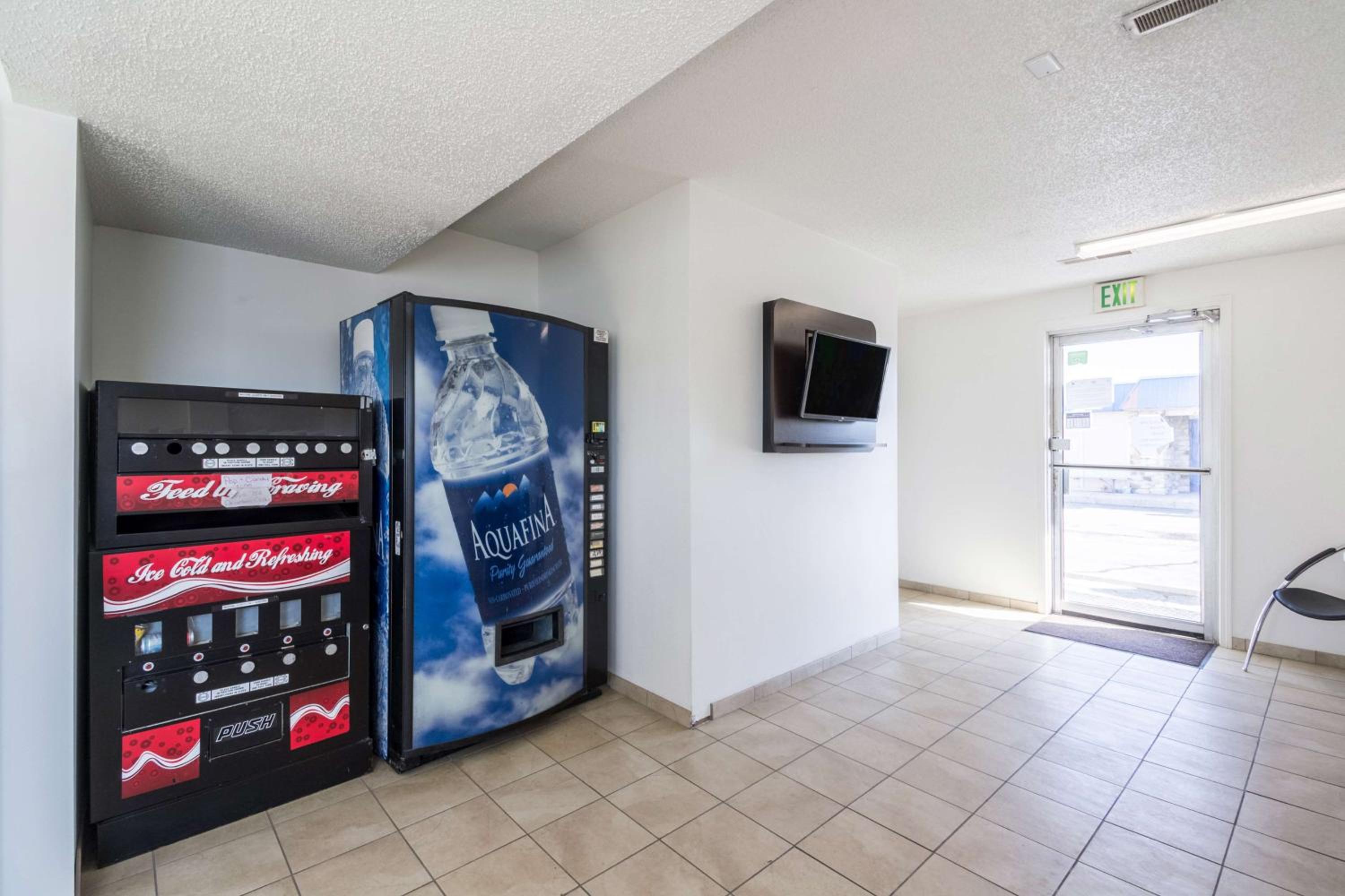 Motel 6 Indianapolis IN South - photo 18