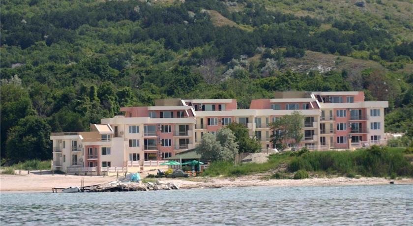 Sea Paradise Apartment Complex — 4-Star Luxury Hotel in Balchik, Bulgaria