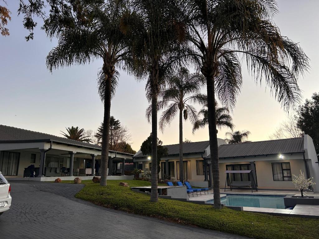 Deedo Sandton in Johannesburg, South Africa