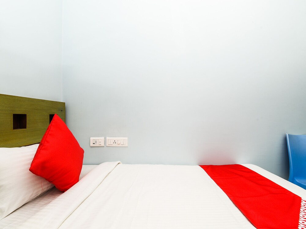 OYO 3229 Balaji Grand in Kakinada, India