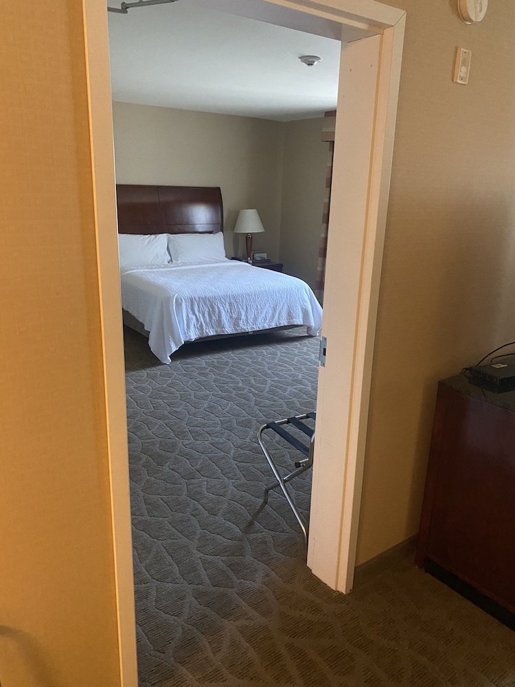 Hilton Garden Inn Palmdale - photo 3