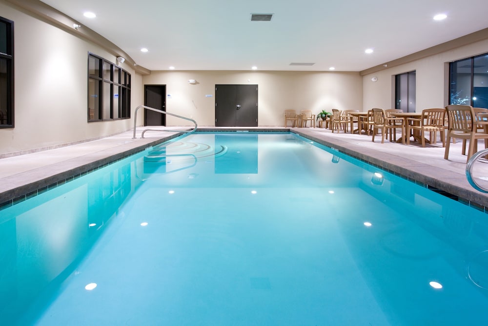 Holiday Inn Express Hotel & Suites Lander by IHG - photo 18