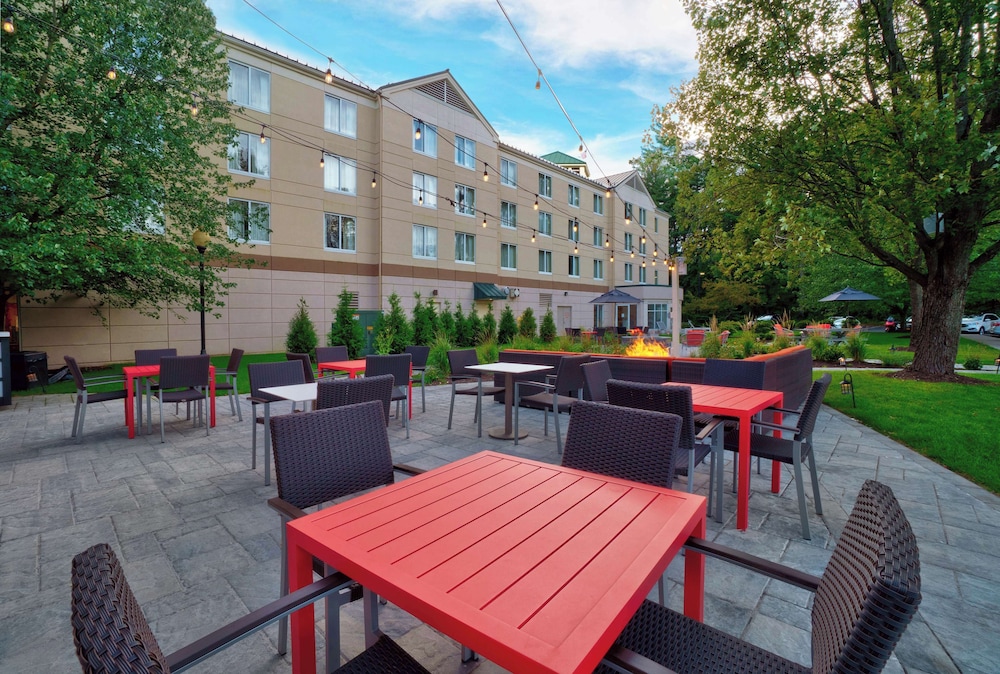 Hilton Garden Inn Saratoga Springs - photo 71