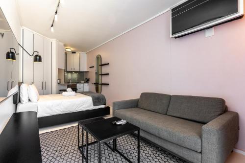 Flamingo 704 Sea Point Studio Aprt