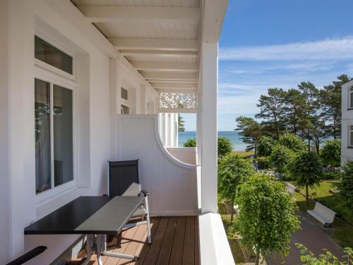 Strandvillen Binz Appartement mit 1 Schlafzimmer und Balkon SV 004 — 4-Star Luxury Hotel in Ostseebad Binz, Germany