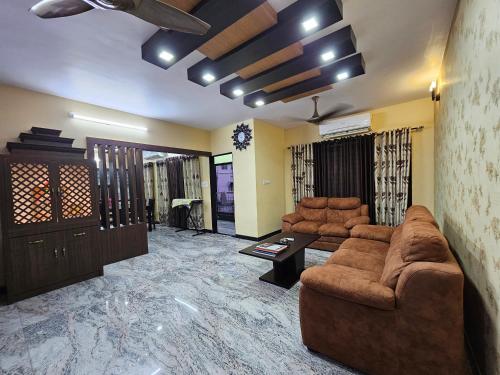 Fully Airconditioned Uber Luxurious Holiday Home. — 4-Star Luxury Hotel in Coondapoor, India