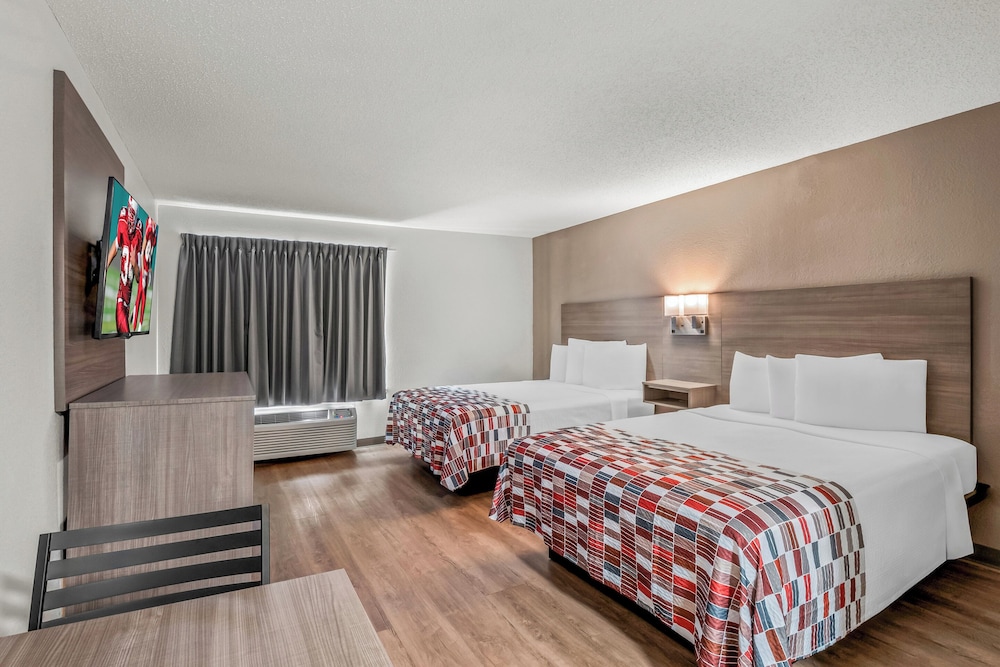 Red Roof Inn Southfield - photo 15