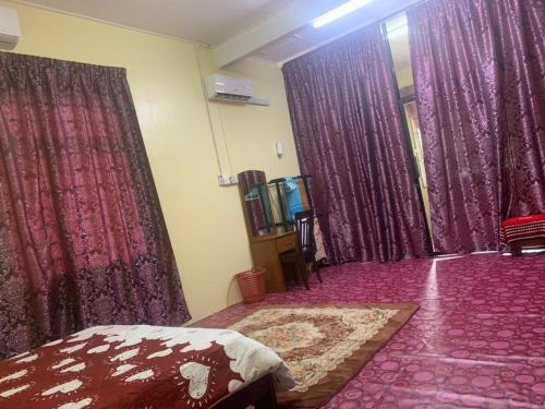 Tina Homestay Budget — Ketereh — photo 5