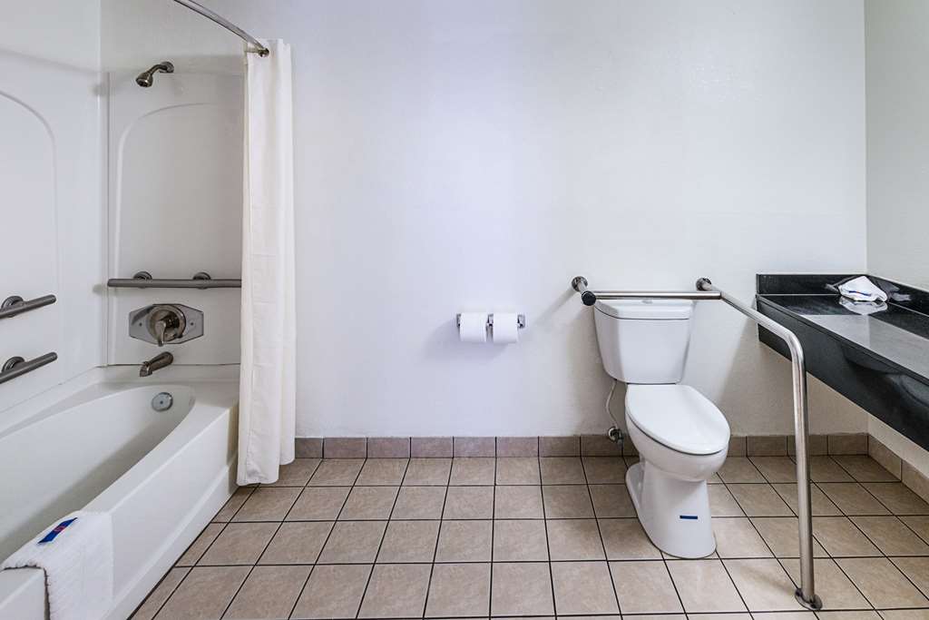 Motel 6 Waxahachie TX - photo 22