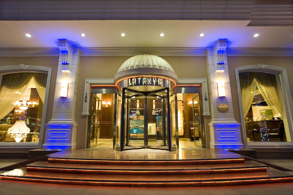 Latanya Palm Airport Aleria Hotels — 4-Star Luxury Hotel in Antalya, Turkey