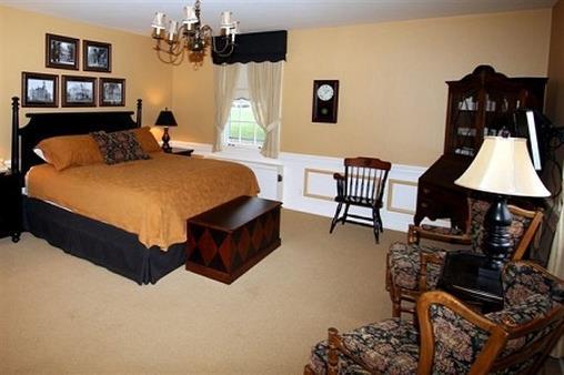 The Wooster Inn - photo 5