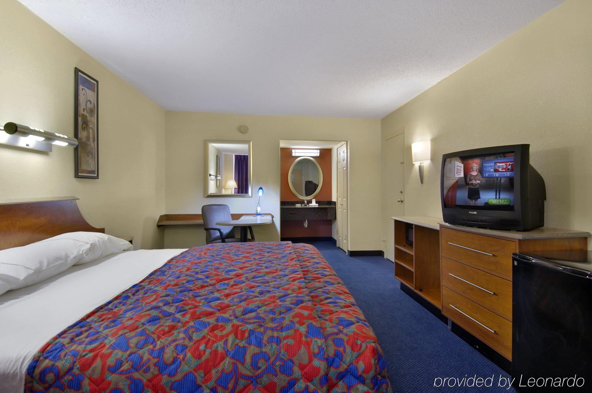 Quality Inn Lord Paget - photo 5