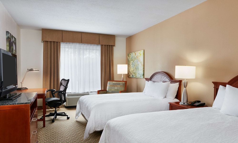Hilton Garden Inn Charlotte Pineville - photo 13