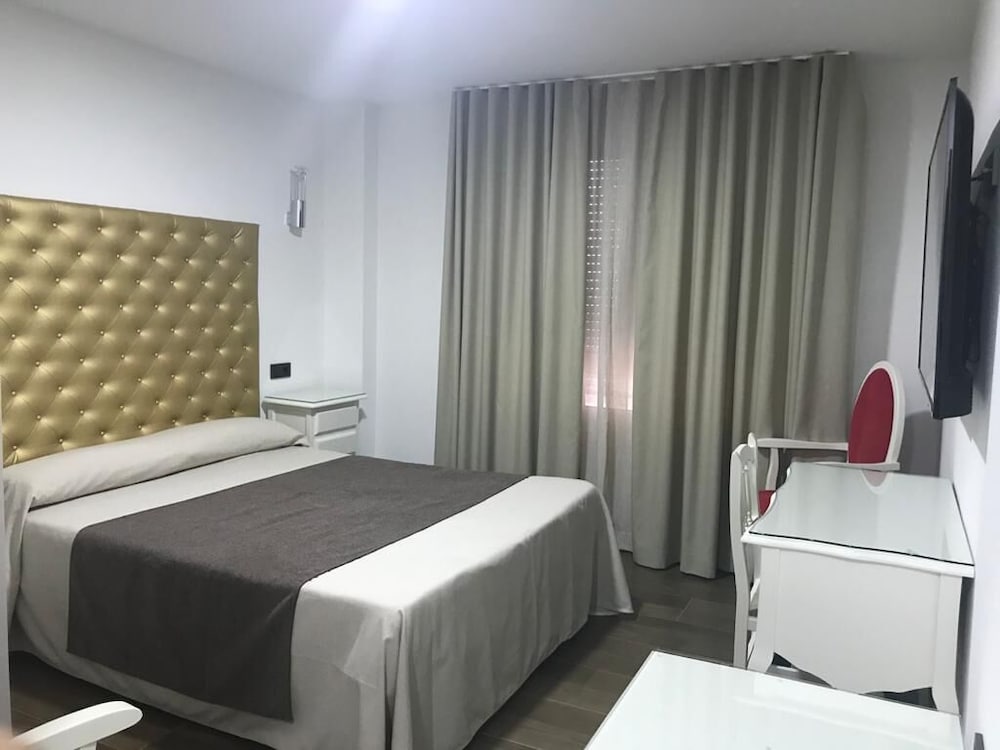 Hotel Julián — Alhama De Murcia — photo 5