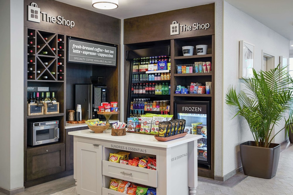 Hilton Garden Inn Allentown West - photo 23