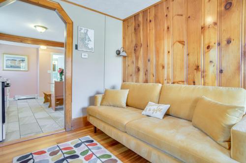 Walk to Grays Beach Park: Kingston Seaside Escape in Kingston, United States