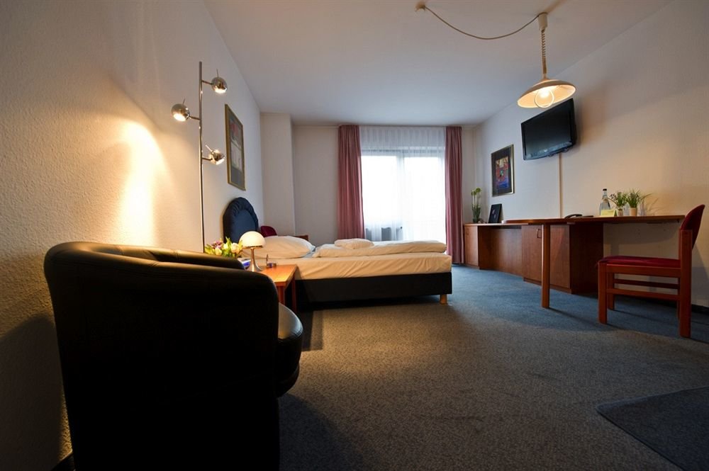 Hotel Feuerbach Im Biberturm — Stuttgart — photo 3