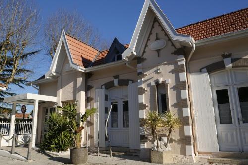 Hôtel Villa Teranga in Andernos-Les-Bains, France