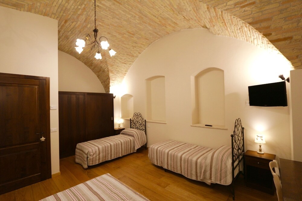 La Casina Colorata — Assisi — photo 4