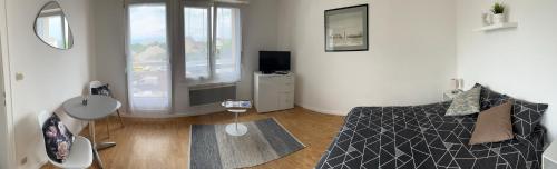 Studio Cosy a Molsheim Calme Centre Ville Et Acces Strasbourg — hotel in Molsheim