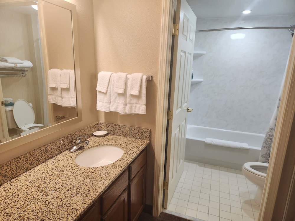 Residence Inn By Marriott Fort Collins - photo 17