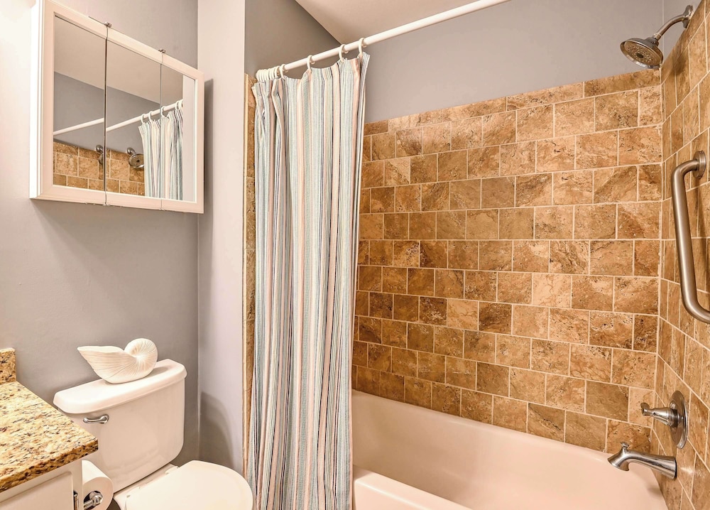 Sunny Memories Resort 3 BR - photo 18
